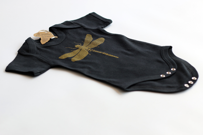 Bodysuit - Black with golden dragonfly - 6-12mths (B016)