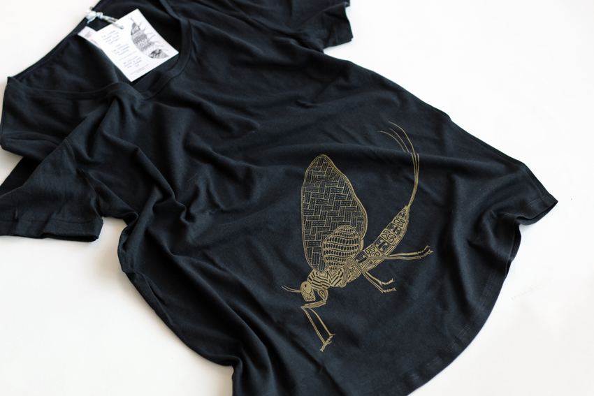 Women - Black with golden Mayfly - S (TS016)