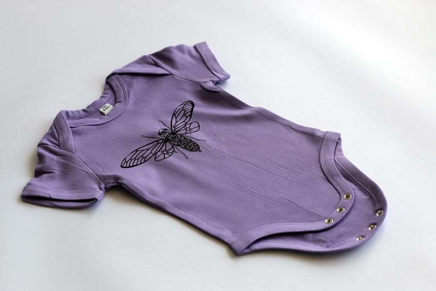 Bodysuit - Lavender with black cicada - 3-6mths (B030)
