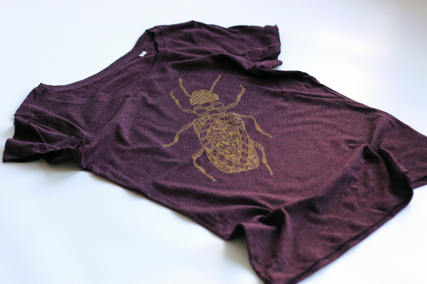 Women - Heather grape red with golden Beetle - XL (TS087)